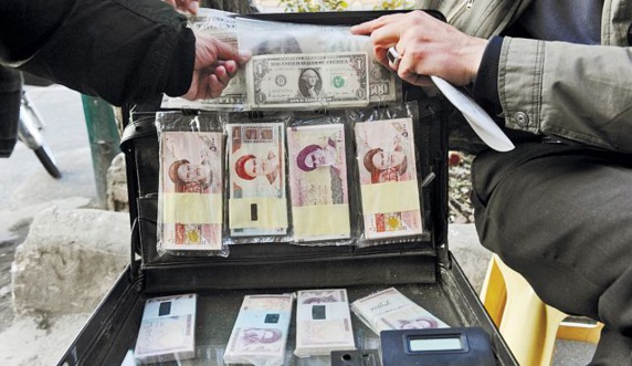 رژیم ایران: تهدید کننده ثبات اقتصاد جهان در 2015 رژیم ایران: تهدید کننده ثبات اقتصاد جهان در 2015