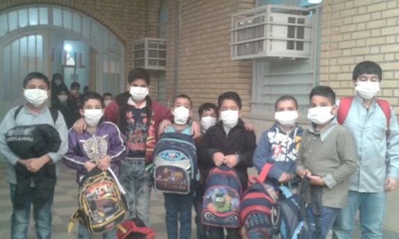 افزایش گرد و غبار در ایران مدارس سه استان را به تعطیلی کشاند افزایش گرد و غبار در ایران مدارس سه استان را به تعطیلی کشاند