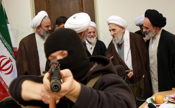 ترور یک روحانی اهل سنت در استان کرمانشاه ترور یک روحانی اهل سنت در استان کرمانشاه