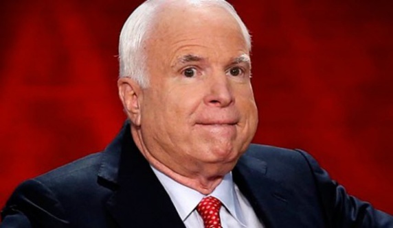 جان مككين ،وزير خارجه آلمان را به "مماشات" با (رژيم) ايران متهم كرد جان مككين ،وزير خارجه آلمان را به "مماشات" با (رژيم) ايران متهم كرد