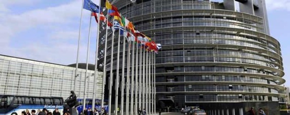 اتحاديه اروپا بأنك تجارت و ٣٣ شركت ونهاد ايراني را در ليست تحريم قرار داد اتحاديه اروپا بأنك تجارت و ٣٣ شركت ونهاد ايراني را در ليست تحريم قرار داد