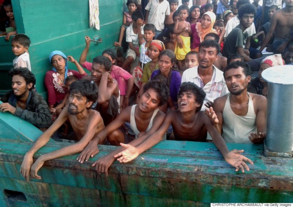 منازعه مرگ در قایق حامل پناهجویان گرسنه