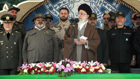 بهروز بیات: صحبتهای خامنه ای بسیار ستیزهجویانه و در واقع نوعی دبه درآوردن روی توافقی است که در لوزان صورت گرفته بهروز بیات: صحبتهای خامنه ای بسیار ستیزهجویانه و در واقع نوعی دبه درآوردن روی توافقی است که در لوزان صورت گرفته