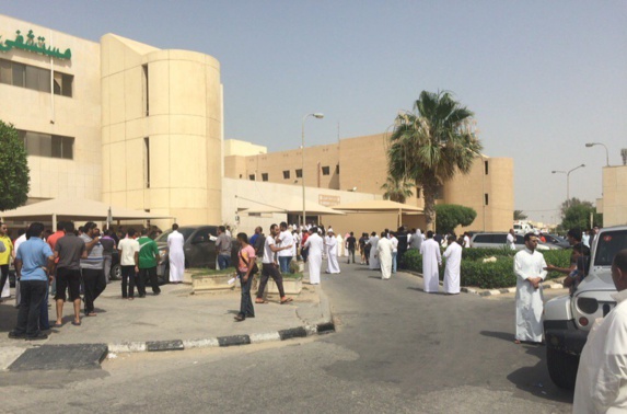 انفجار مرگبار در مسجد امام علی شهر القدیح عربستان سعودی+عکس