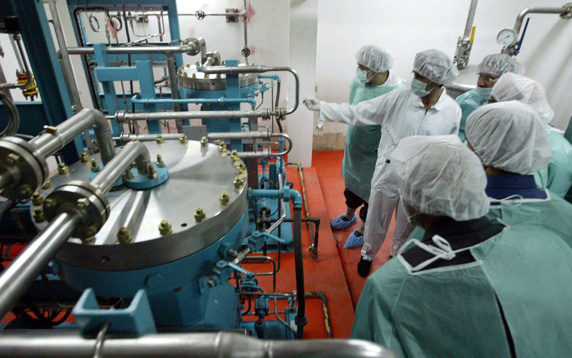 وزارت کشور: تجمع علیه مذاکرات هسته ای مغایر امنیت ملی است وزارت کشور: تجمع علیه مذاکرات هسته ای مغایر امنیت ملی است