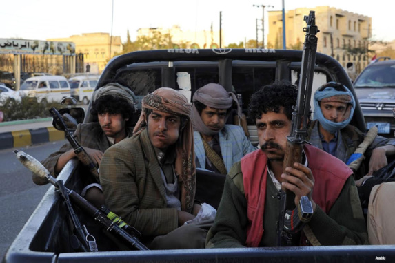 مشاوران ايراني در كنفرانس ژنو حوثيها را هدايت ميكنند مشاوران ايراني در كنفرانس ژنو حوثيها را هدايت ميكنند