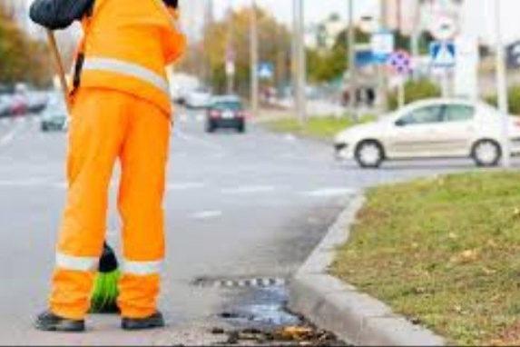 استخدام 23 رفتگر لیسانس و فوق لیسانس در خرم آباد استخدام 23 رفتگر لیسانس و فوق لیسانس در خرم آباد