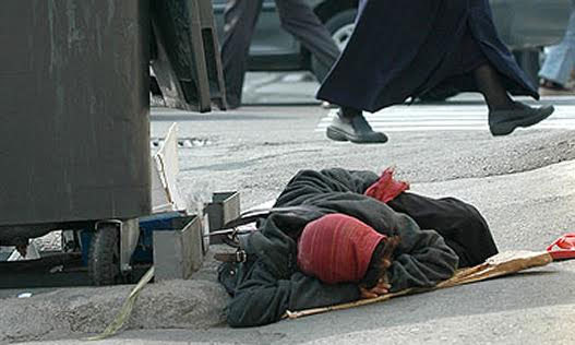 جمعآوری روزانه دوهزار کارتنخواب در تهران جمعآوری روزانه دوهزار کارتنخواب در تهران