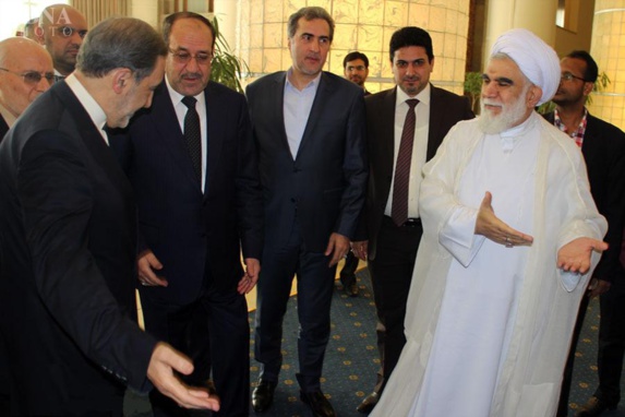 نوری مالکی در پی تظاهرات و فرار از عراق به بهانه کنفرانس اهل بیت به تهران پناه برد نوری مالکی در پی تظاهرات و فرار از عراق به بهانه کنفرانس اهل بیت به تهران پناه برد