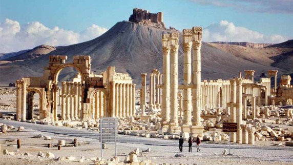 ادامه تخریب آثار تاریخی پالمیرا توسط داعش