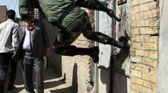 بازداشت خودسرانه دهها فعال عرب اهوازی در ایام محرم بازداشت خودسرانه دهها فعال عرب اهوازی در ایام محرم