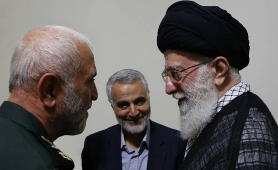 با مرگ حسین همدانی و زخمی شدن قاسم سلیمانی پروژه جنگی محرم در سوریه ناكام شد با مرگ حسین همدانی و زخمی شدن قاسم سلیمانی پروژه جنگی محرم در سوریه ناكام شد