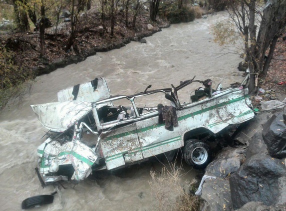 پایان هفته مرگبار در ایران؛ کشته شدن دستکم ۲۰ تن در حوادث رانندگی پایان هفته مرگبار در ایران؛ کشته شدن دستکم ۲۰ تن در حوادث رانندگی