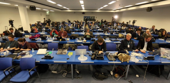 گزارش آژانس درباره پایبندی ایران به تعهداتش امروزمنتشر میشود گزارش آژانس درباره پایبندی ایران به تعهداتش امروزمنتشر میشود