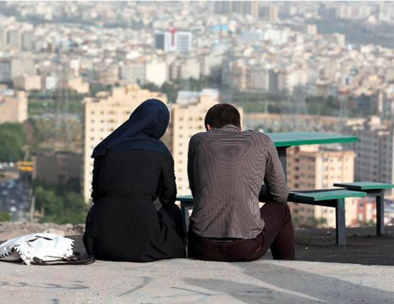 هشدار نسبت به وقوع سونامی طلاق و کیک طلاق در ایران هشدار نسبت به وقوع سونامی طلاق و کیک طلاق در ایران