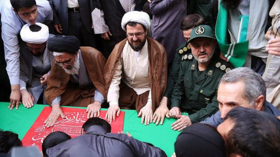 کشته شدن یک سرهنگ ایرانی در درگیریهای سوریه کشته شدن یک سرهنگ ایرانی در درگیریهای سوریه