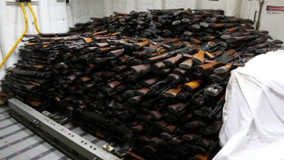 آمریکا یک کشتی حامل سلاح های ایران را توقیف کرد آمریکا یک کشتی حامل سلاح های ایران را توقیف کرد