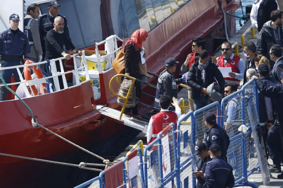 یونان دومین گروه از پناهجویان را به ترکیه بازگرداند