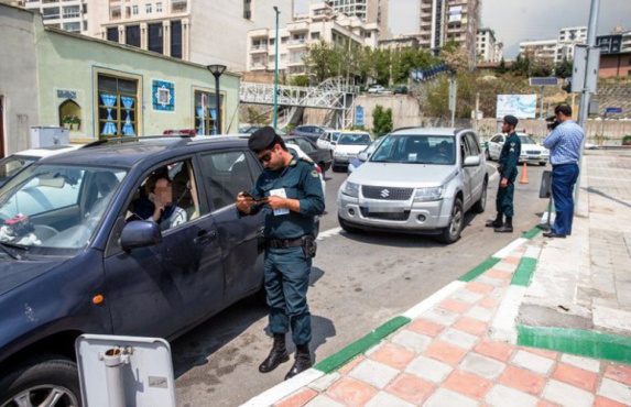 برای حق انتخاب پوشش: سرپیچی مداوم زنان برای حق انتخاب پوشش: سرپیچی مداوم زنان