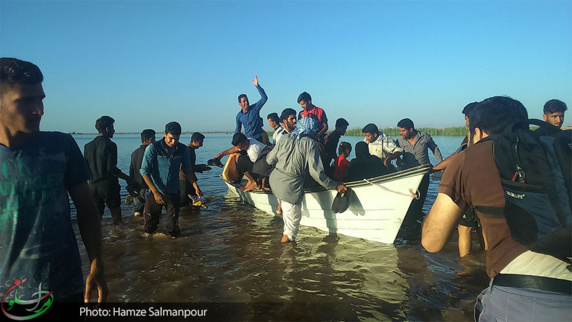 محنتهای سیلزدگان شعیبیه و خطر فاجعهای انسانی + عکس محنتهای سیلزدگان شعیبیه و خطر فاجعهای انسانی + عکس