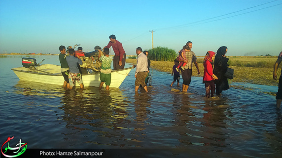 محنتهای سیلزدگان شعیبیه و خطر فاجعهای انسانی + عکس محنتهای سیلزدگان شعیبیه و خطر فاجعهای انسانی + عکس