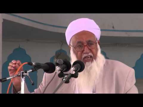 وزارت اطلاعات بار دیگر مانع شرکت مولانا گرگیج امام جمعه اهل سنت آزاد شهر در همایش دانش آموختگی طلاب دارالعلوم زاهدان شد. وزارت اطلاعات بار دیگر مانع شرکت مولانا گرگیج امام جمعه اهل سنت آزاد شهر در همایش دانش آموختگی طلاب دارالعلوم زاهدان شد.