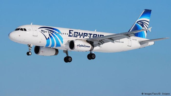 نشانههایی از فعالشدن هشدار دود پیش از سقوط هواپیمای مصری نشانههایی از فعالشدن هشدار دود پیش از سقوط هواپیمای مصری