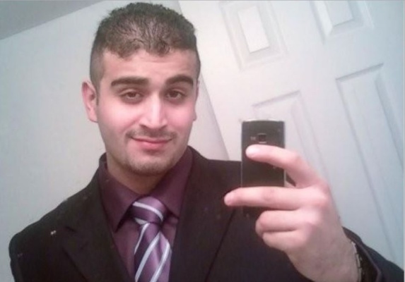 رئیس پلیس فدرال امریکا:عامل حمله مرگبار فلوریدا گفته بود که عضو حزبالله لبنان است رئیس پلیس فدرال امریکا:عامل حمله مرگبار فلوریدا گفته بود که عضو حزبالله لبنان است