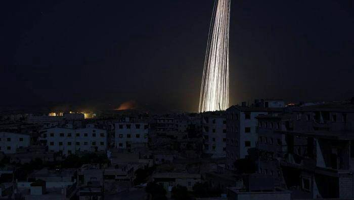 روسیه شهر ادلب سوریه را با بمب فسفری هدف قرار داد