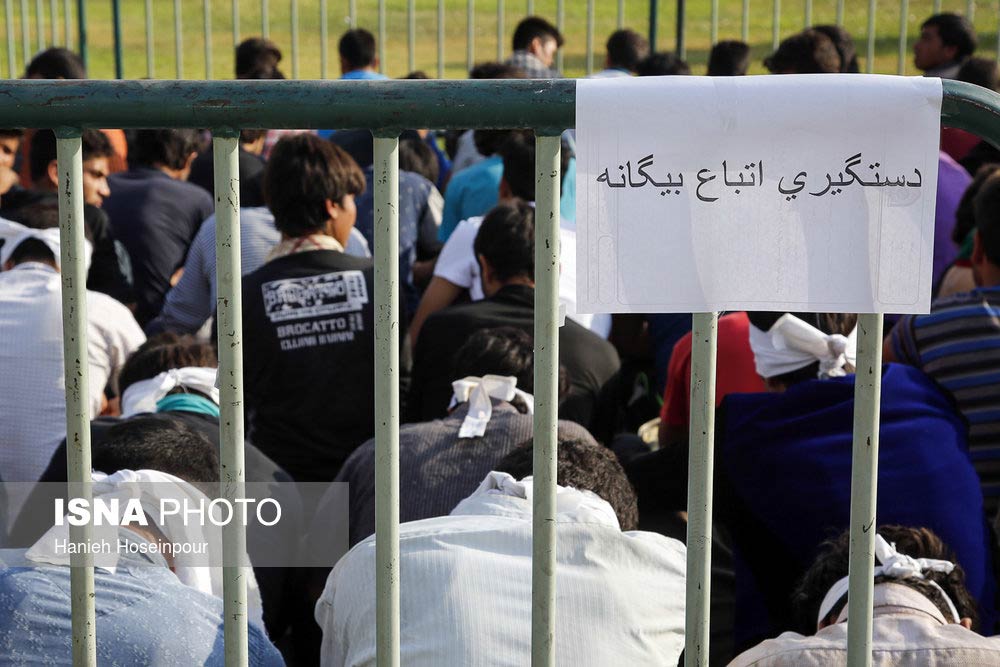 وزارت مهاجرین افغانستان: نمایش مهاجران افغان در قفس توسط رژیم ایران را محکوم می کنیم