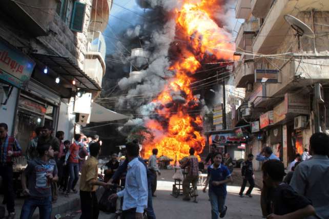 استفاده رژیم اسد از13 هزار بمب بشکه‌ای در سال گذشته بر سر مردم سوریه