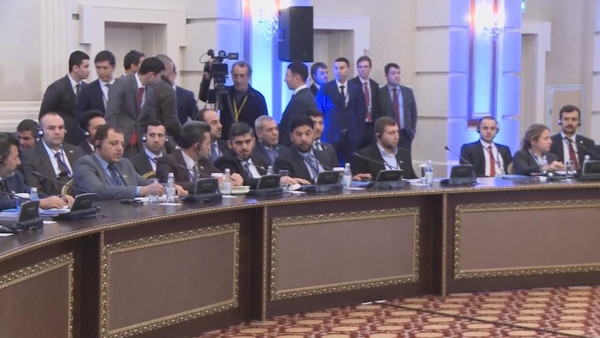 نشست مخالفان سوریه در ریاض  نشست مخالفان سوریه در ریاض