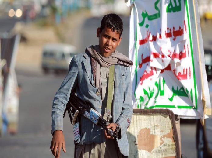 فرانسه سربازگیری کودکان یمنی توسط شورشیان حوثی را محکوم کرد 