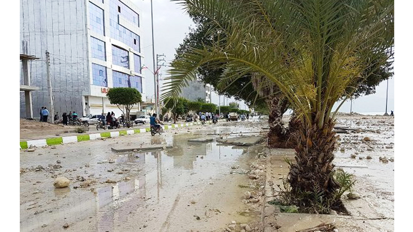 طغیان آب دریا در استان بوشهر یک کشته، 5 مفقود و بیش از 20 مجروح بجا گذاشت