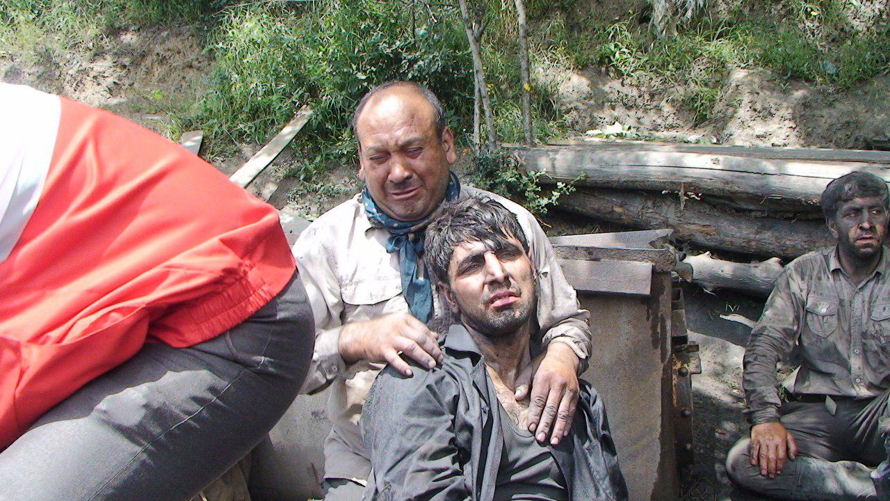 انفجار معدن زغال سنگ در استان گلستان 2 کشته و ده ها زخمی برجای گذاشت+تصاویر انفجار معدن زغال سنگ در استان گلستان 2 کشته و ده ها زخمی برجای گذاشت+تصاویر