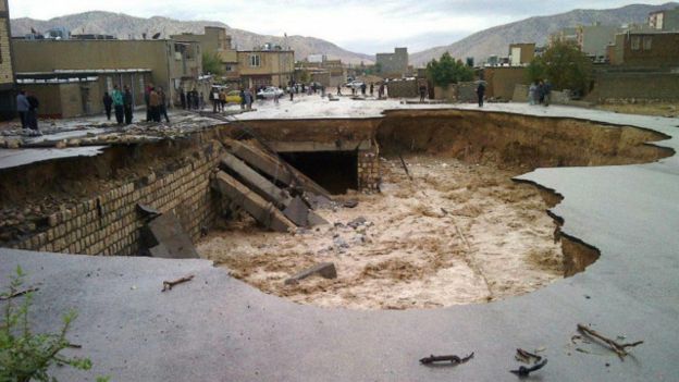 تصاویری از سیل و طوفان در چندین استان ایران