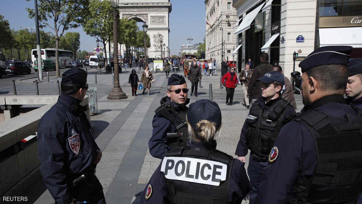 در راستای مبارزه با تروریسم، فرانسه از وضع قوانین جدید خبرداد