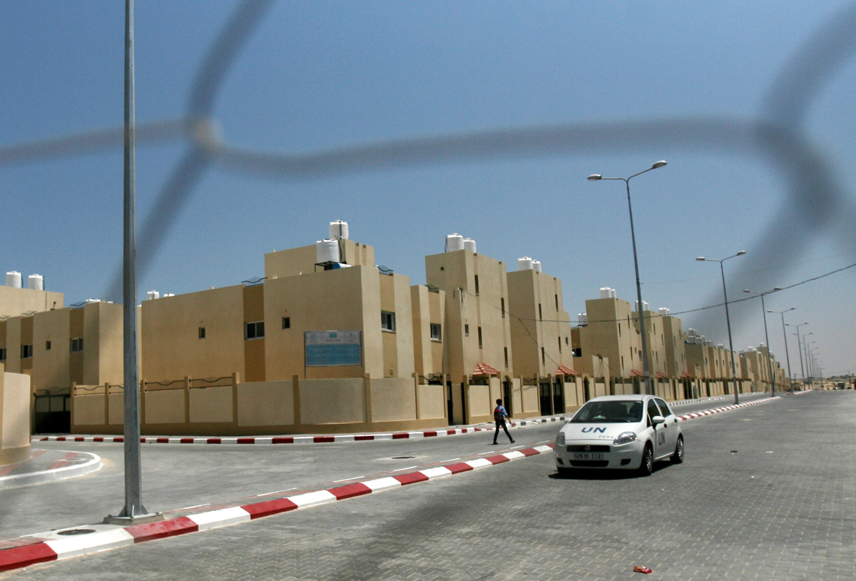 گزارش تصویری از شهرک مدرن و مجهزی که عربستان سعودی در غزه بنا کرد گزارش تصویری از شهرک مدرن و مجهزی که عربستان سعودی در غزه بنا کرد