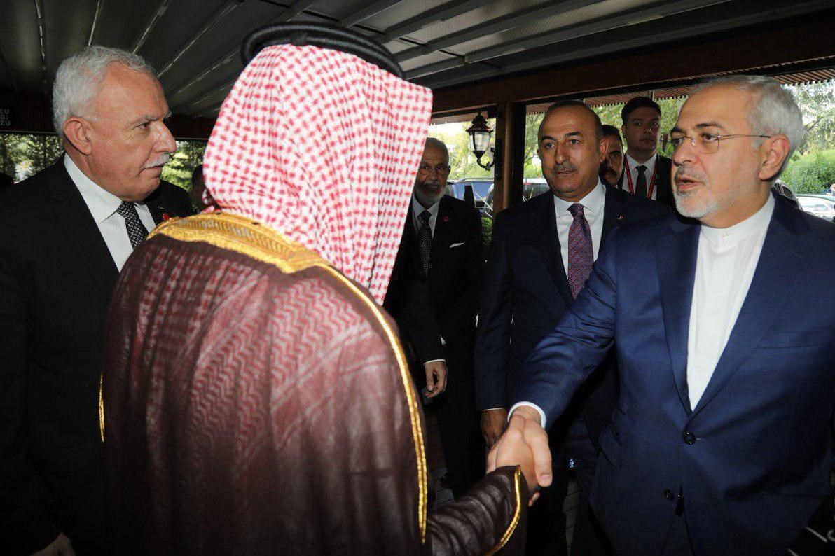 واکنش ها به دست دادن ظریف با وزیر خارجه عربستان سعودی +عکس واکنش ها به دست دادن ظریف با وزیر خارجه عربستان سعودی +عکس