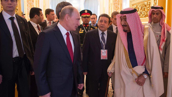 اعطای دکترای افتخاری به ملک سلمان در مسکو + تصویر اعطای دکترای افتخاری به ملک سلمان در مسکو + تصویر