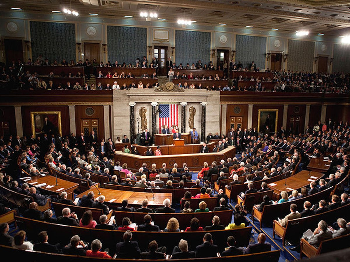 مجلس نمایندگان آمریکا قطع‌نامه‌ای در حمایت از اعتراض‌های ایران تصویب کرد