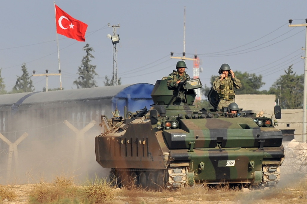 آغاز حملات ارتش ترکیه به مواضع جنگجویان کُرد در شمال سوریه   