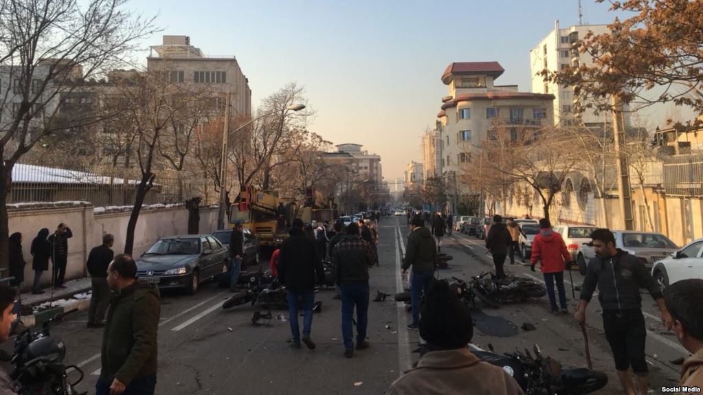 درگیری دراویش گنابادی با نیروهای امنیتی و لباس شخصی در تهران