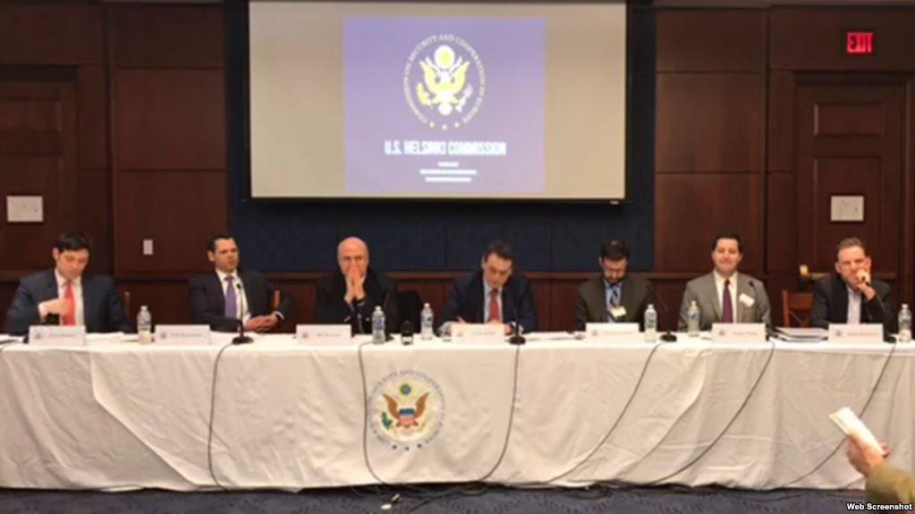 تاکید رئیس بنیاد دفاع از دموکراسیها بر تحریم سپاه در نشست «کمیسیون هلسینکی» تاکید رئیس بنیاد دفاع از دموکراسیها بر تحریم سپاه در نشست «کمیسیون هلسینکی»