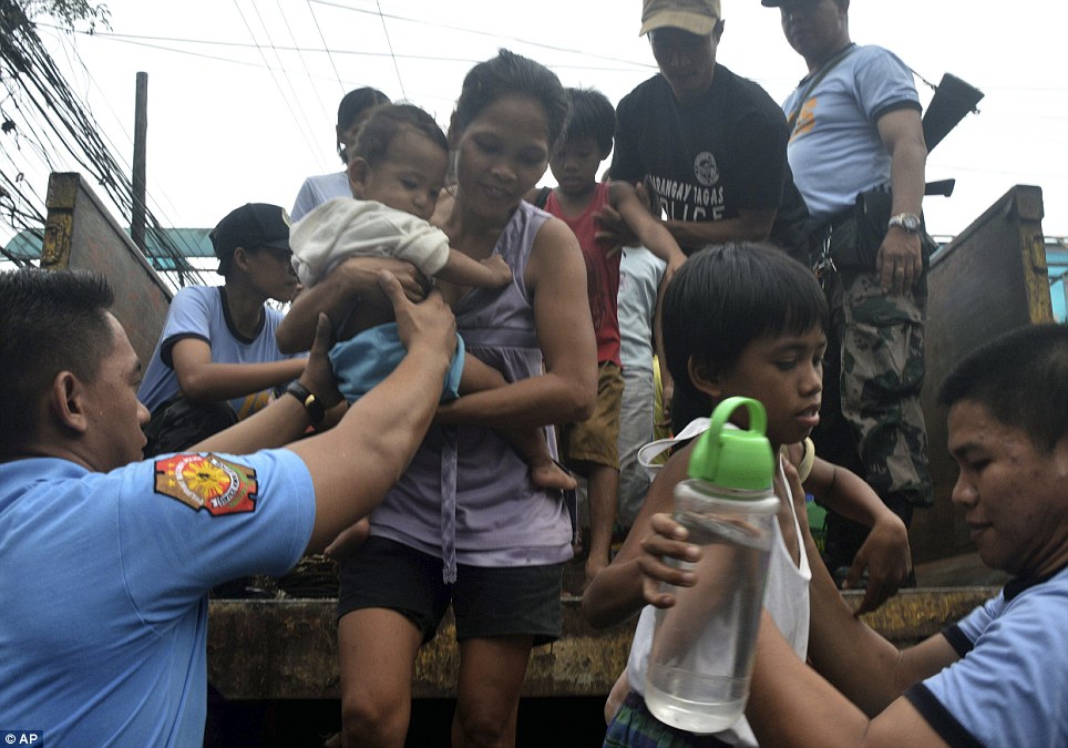 توفان سهمگین "هایان" فیلیپین را درنوردید