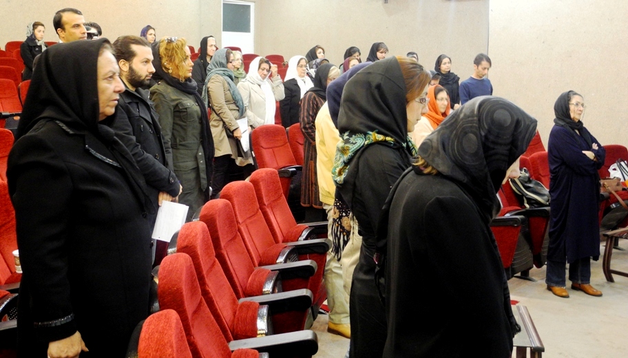 بررسی وضعیت بهداشت و سلامت زنان  در ایران سال های ۱۳۸۴ الی ۱۳۹۲ / نیکزاد زنگنه بررسی وضعیت بهداشت و سلامت زنان  در ایران سال های ۱۳۸۴ الی ۱۳۹۲ / نیکزاد زنگنه