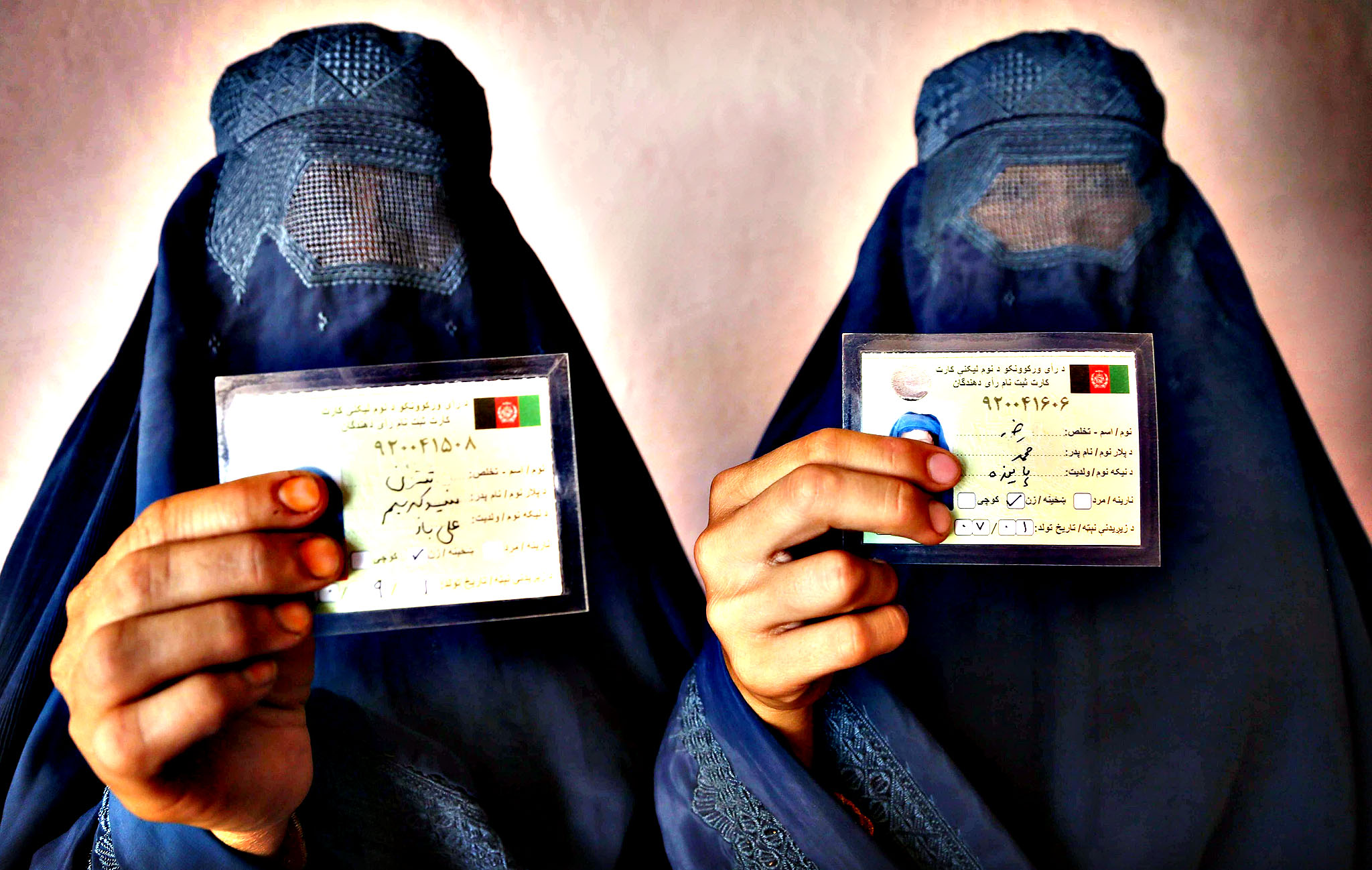 وال ستریت ژورنال: افغان ها به سوی دموکراسی گام برداشتند