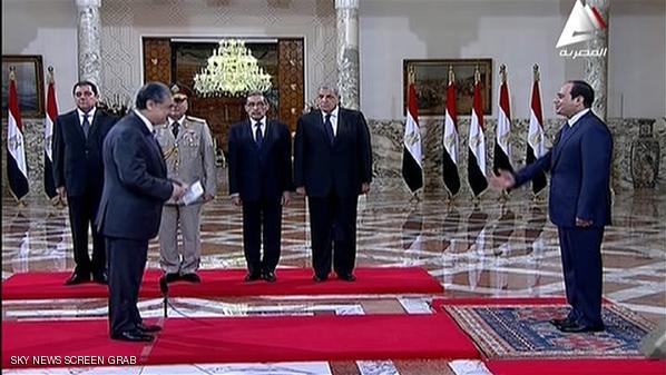 دولت جدید مصر در حضور السیسی رئیس جمهور جدید این کشور سوگند یاد کرد دولت جدید مصر در حضور السیسی رئیس جمهور جدید این کشور سوگند یاد کرد