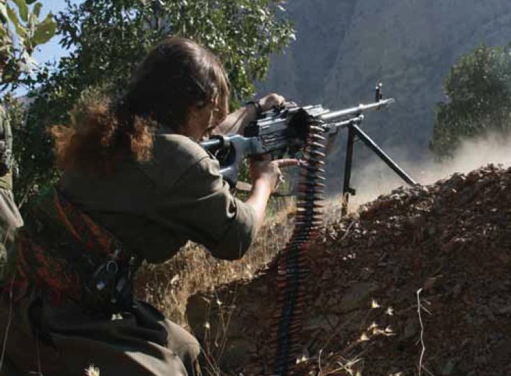 درگیری در شرق کردستان/ کشته شدن 4 تن از اعضای سپاه در حوالی کامیاران درگیری در شرق کردستان/ کشته شدن 4 تن از اعضای سپاه در حوالی کامیاران