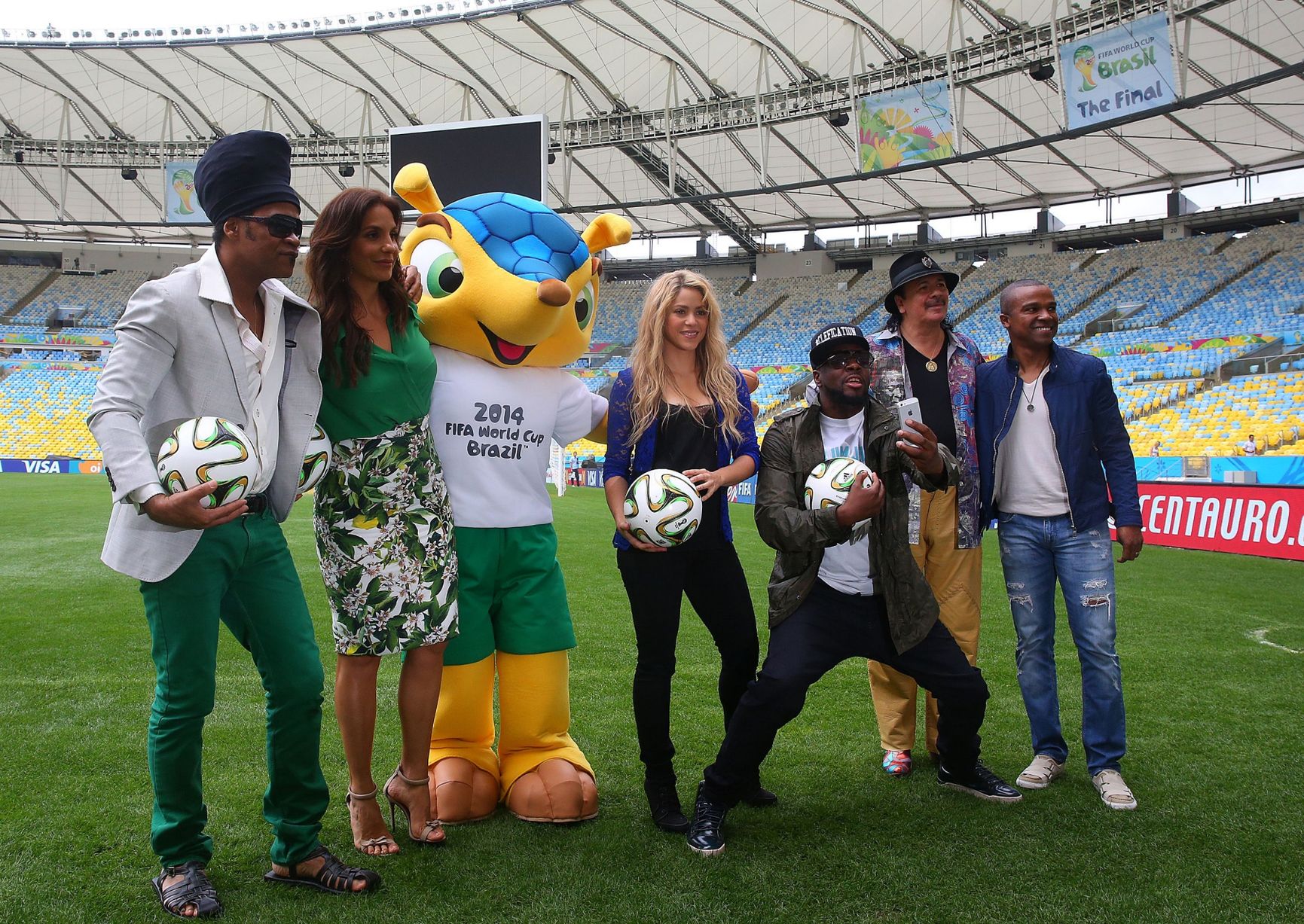 شکیرا خواننده لبنانی تبار برای سومین بار متوالی در جام جهانی می خواند+عکس شکیرا خواننده لبنانی تبار برای سومین بار متوالی در جام جهانی می خواند+عکس